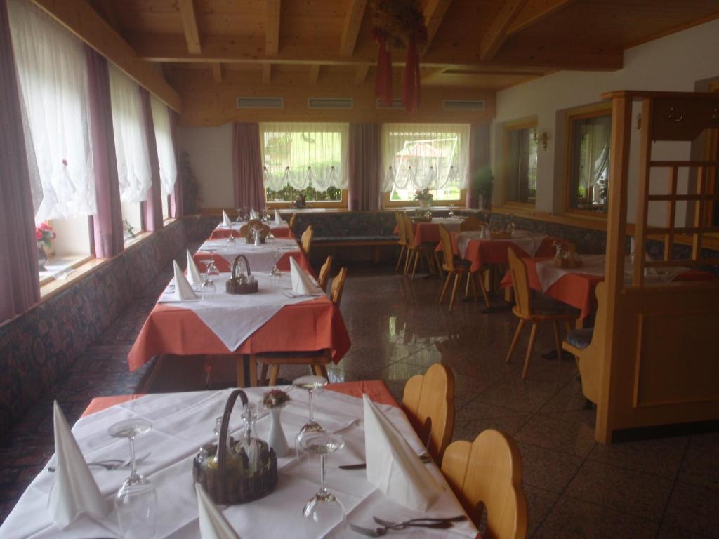Hotel Silvesterhof Доббиако Экстерьер фото